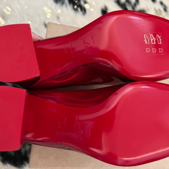 New Christian Louboutin Mary Jane pumps - Picture 5 of 5